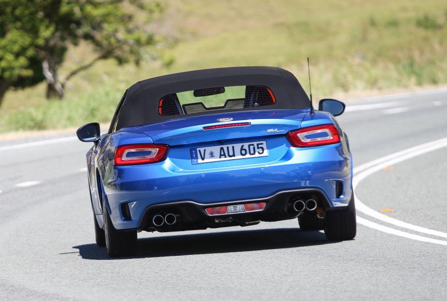  Abarth 124 Spider (348) 2016 года  (AU) (фото 19 из 40)